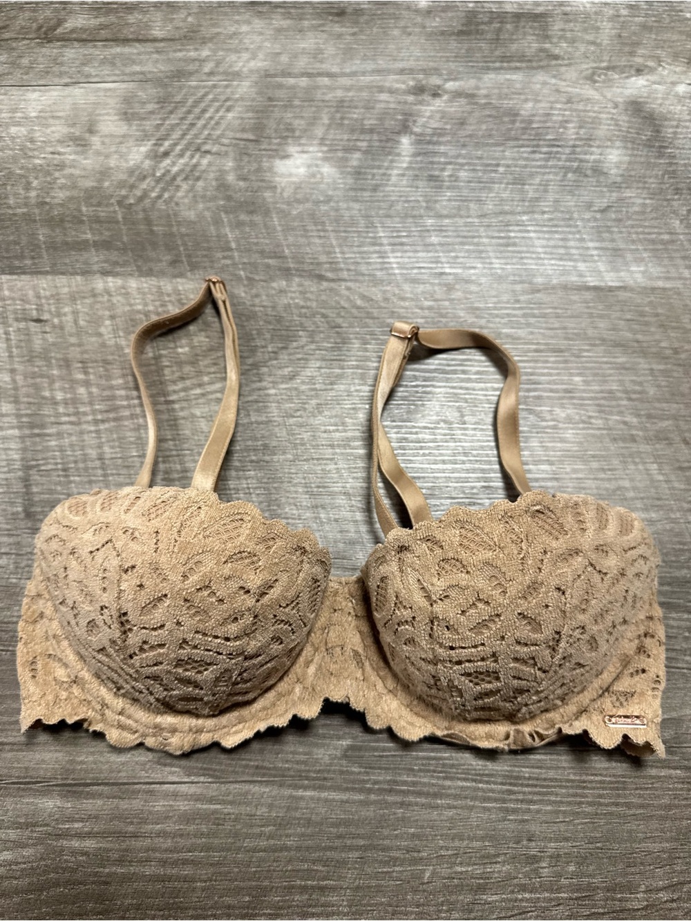 Victoria’s Secret PINK Balconette Push Up Bra Size 32B